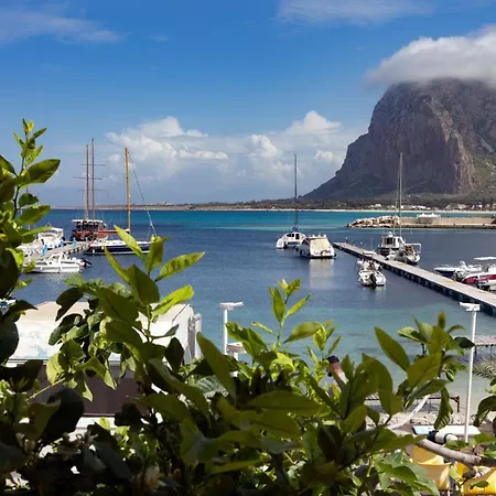 Il Vecchio E Il Mare Bed & Breakfast